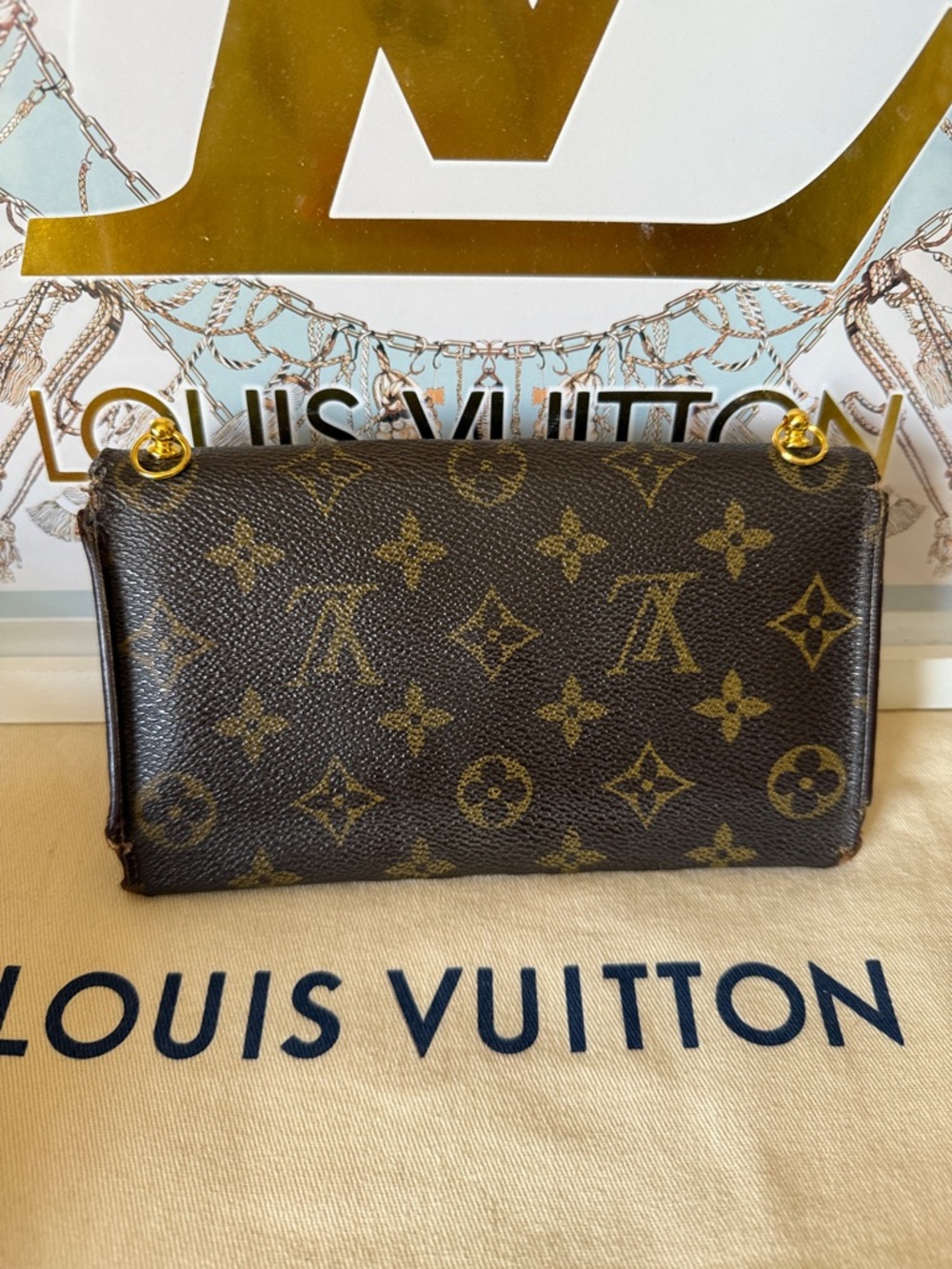 Louis Vuitton Vintage Monogram Long Wallet on Chain - Picture 3 of 14